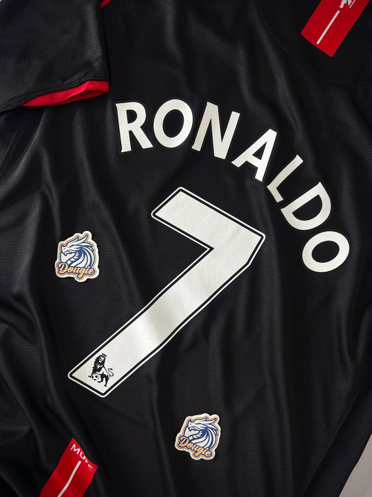 CAMISA RETRÔ MANCHESTER UNITED II 2007/08 + (RONALDO #7)