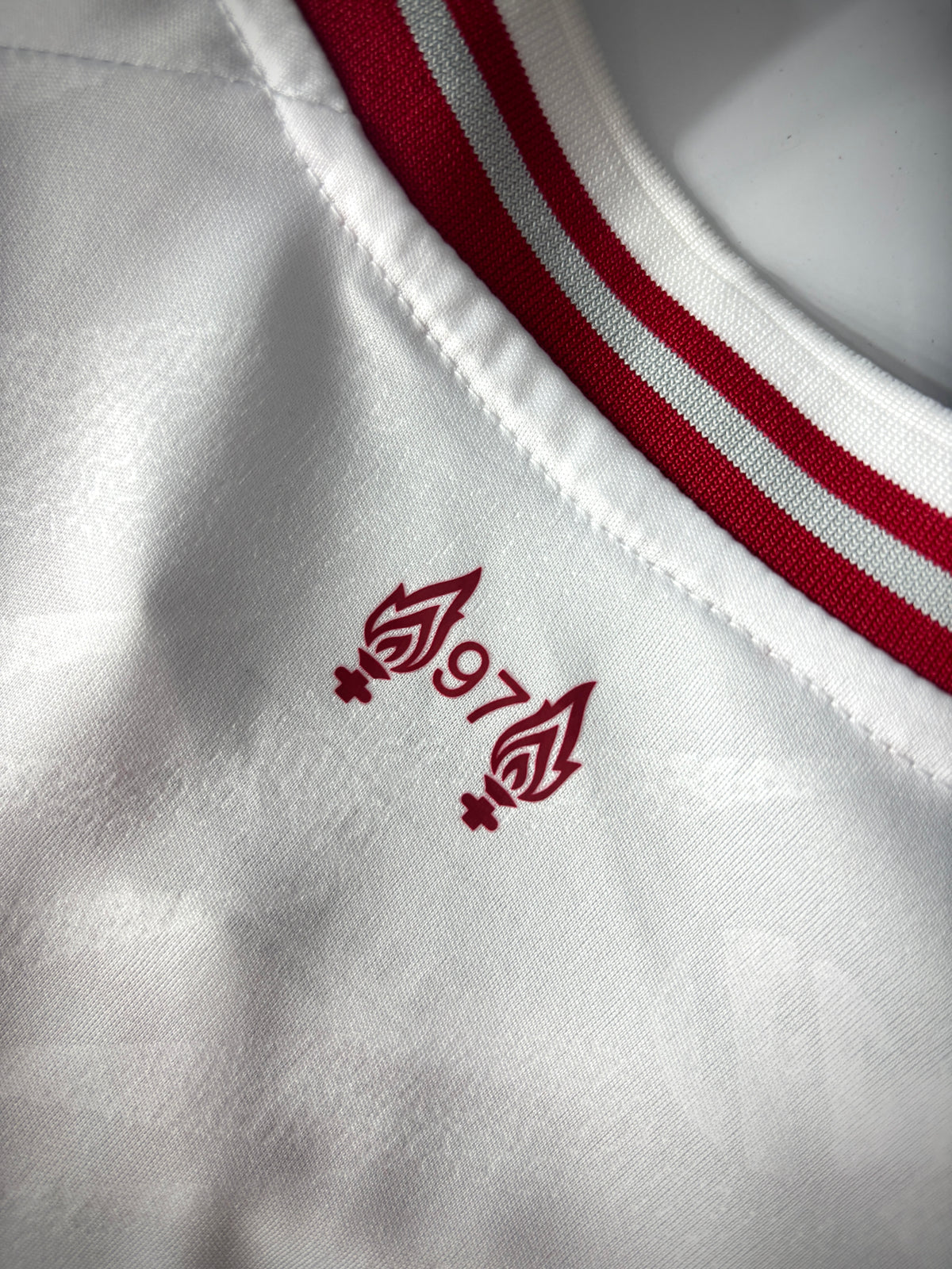 CAMISA TORCEDOR LIVERPOOL II 2026/27