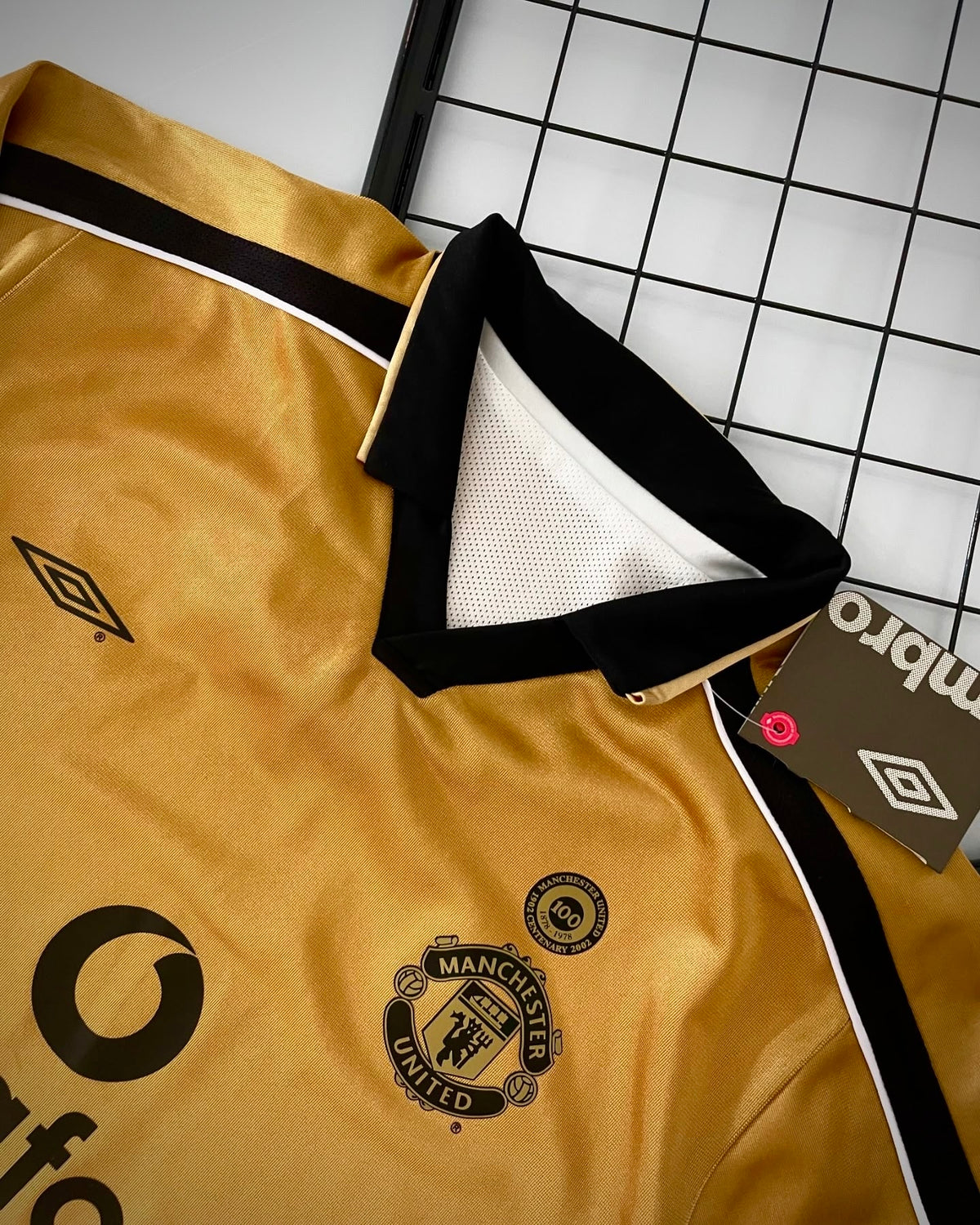 CAMISA RETRÔ MANCHESTER UNITED DUPLA FACE 2001/02